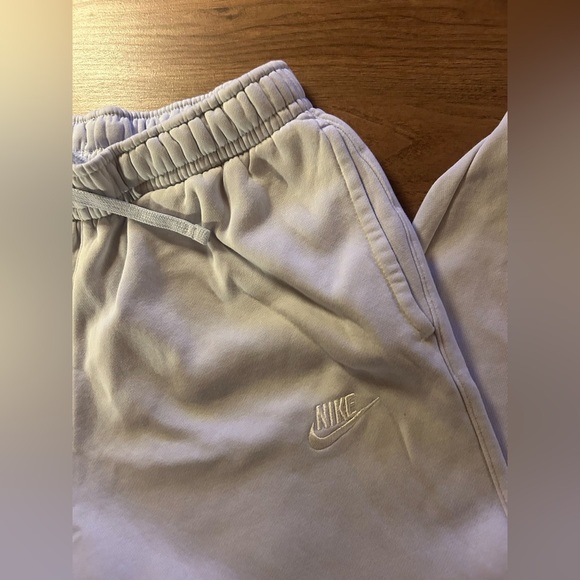 Nike sz M men’s joggers, light blue, excellent condition, elastic waistband - Picture 2 of 7